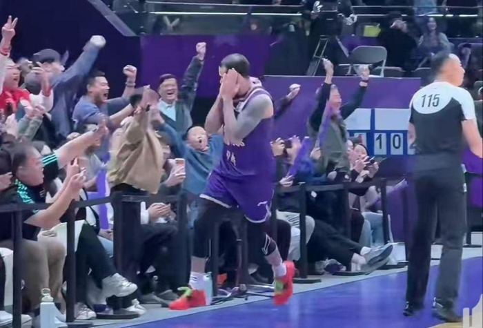 北控绝杀深圳后遭反绝杀 里勒晚安动作引争议