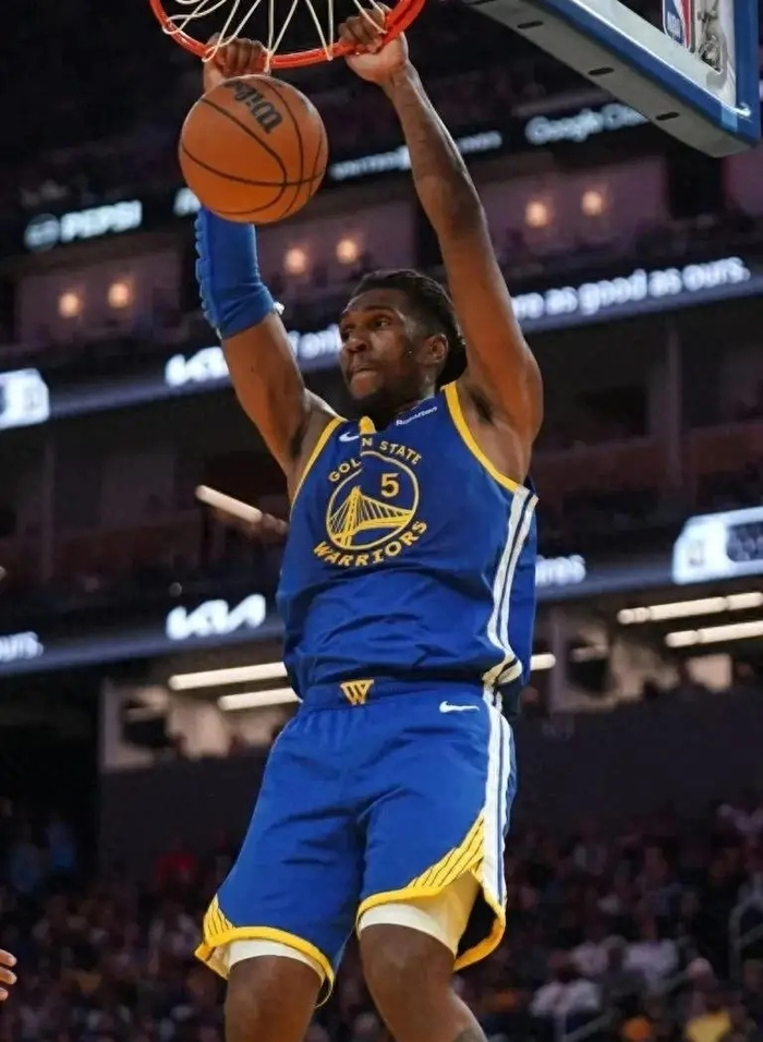 卢尼在鹈鹕重建期挣扎难复勇士辉煌